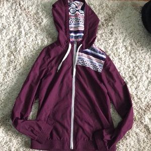 Empyre wind breaker